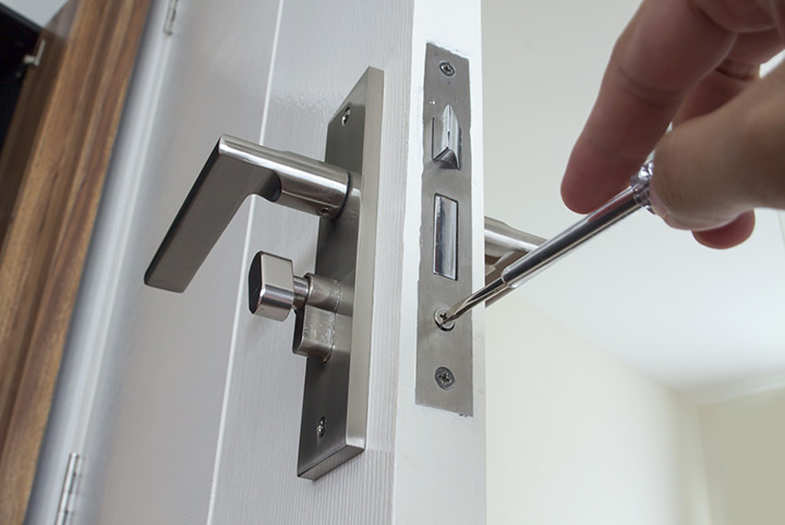 Our local locksmiths are able to repair and install door locks for properties in Swanley and the local area.